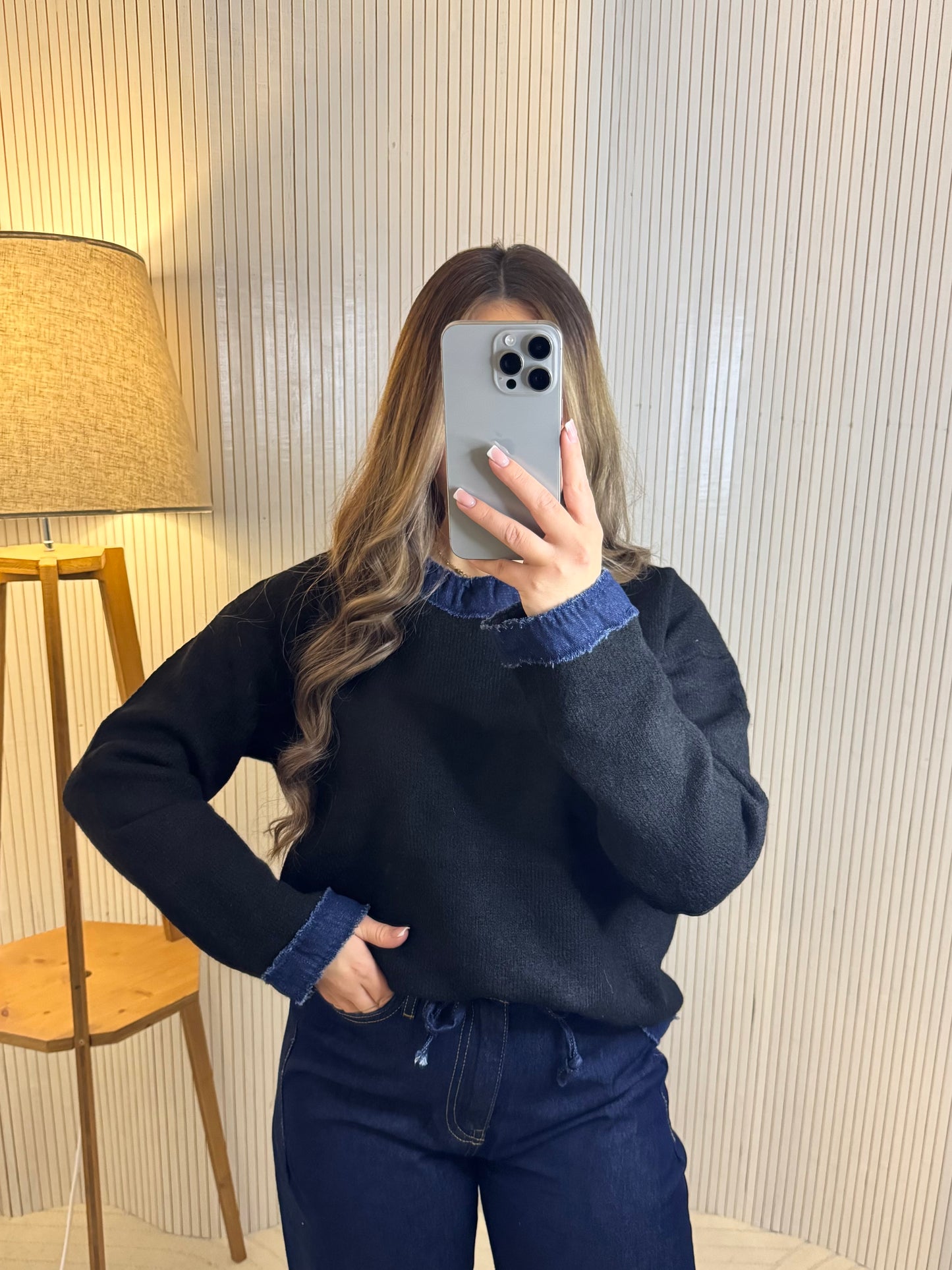 Pull avec détails en jean