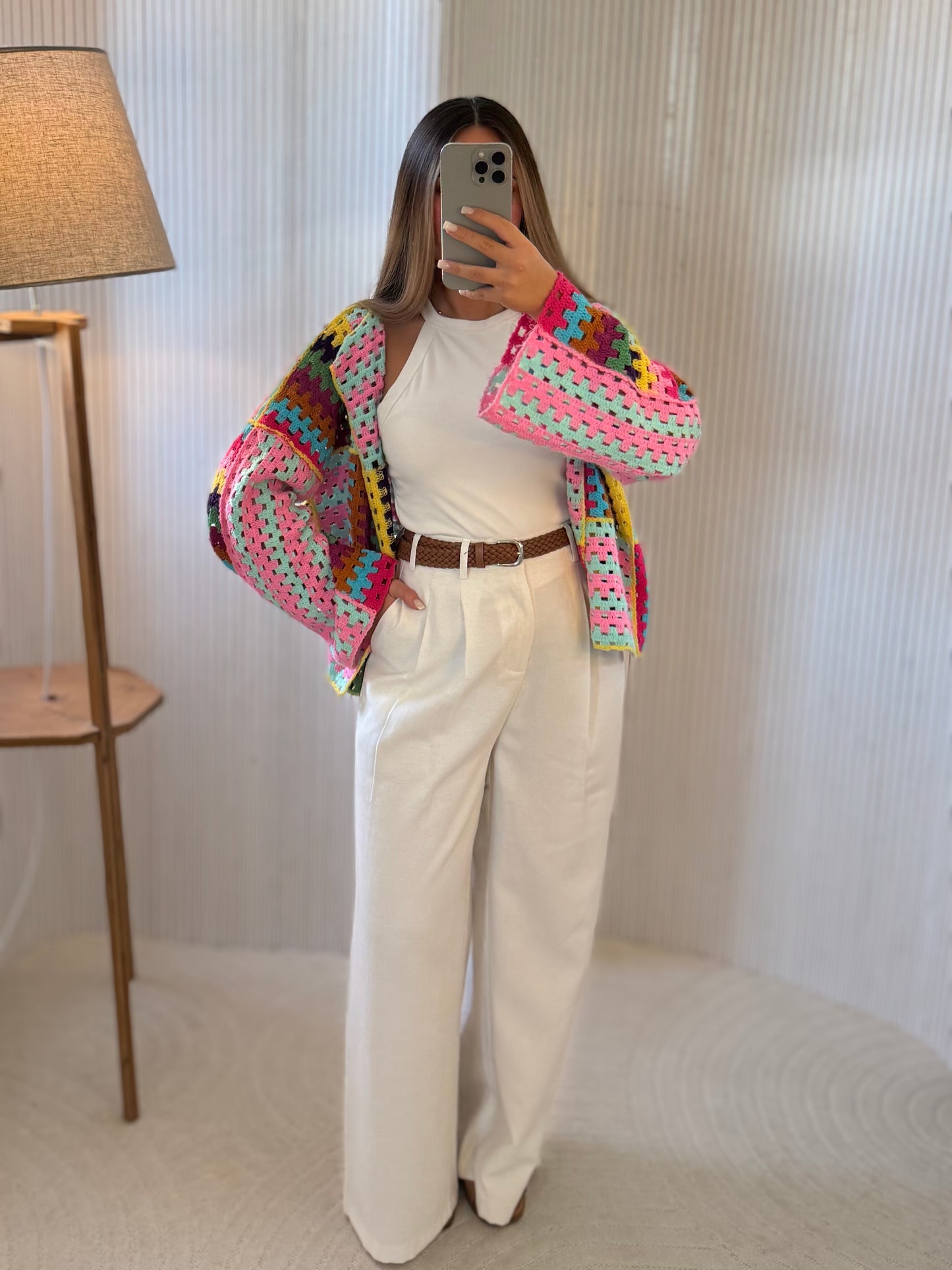 Gilet en crochet coloré