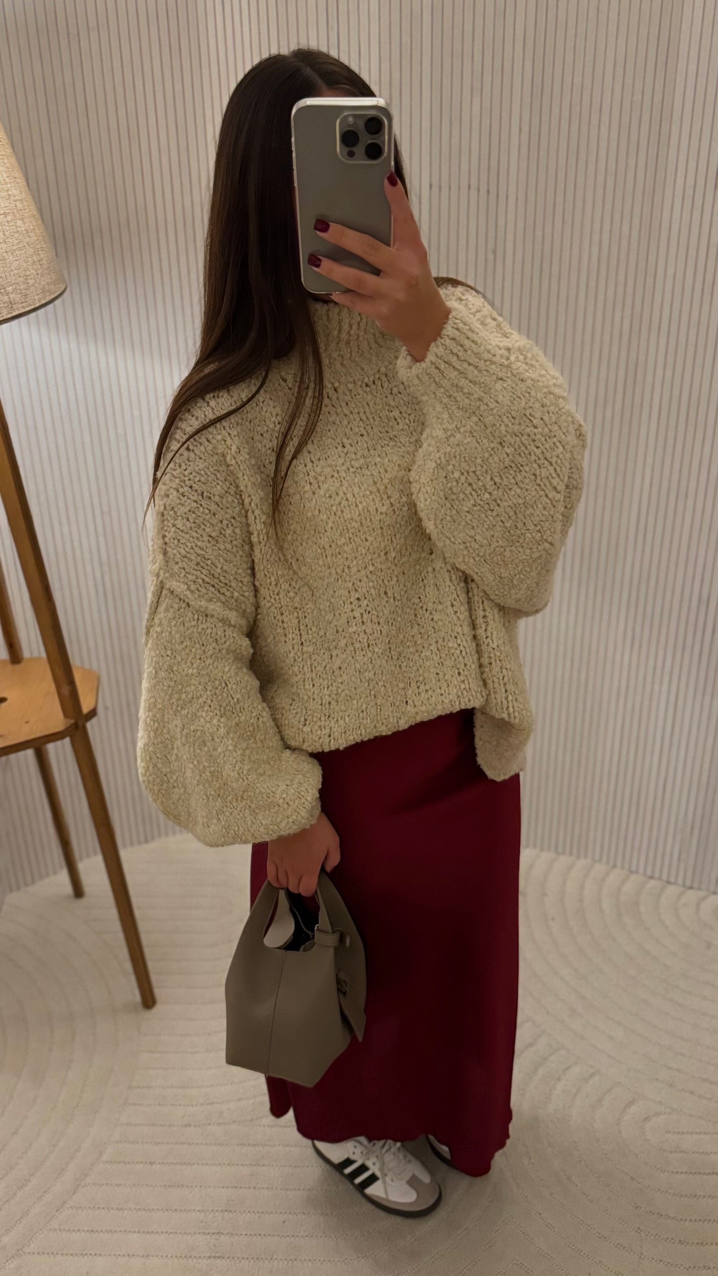 Jupe en satin bordeaux