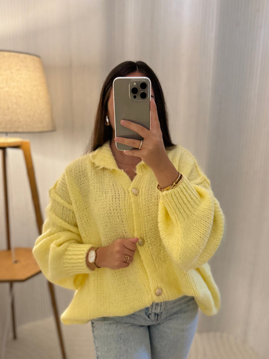 Pull en laine jaune